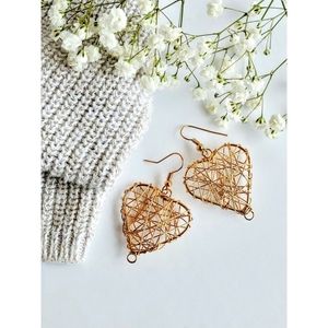 NWOT Heart Love Earrings Gold Wire Wrapped